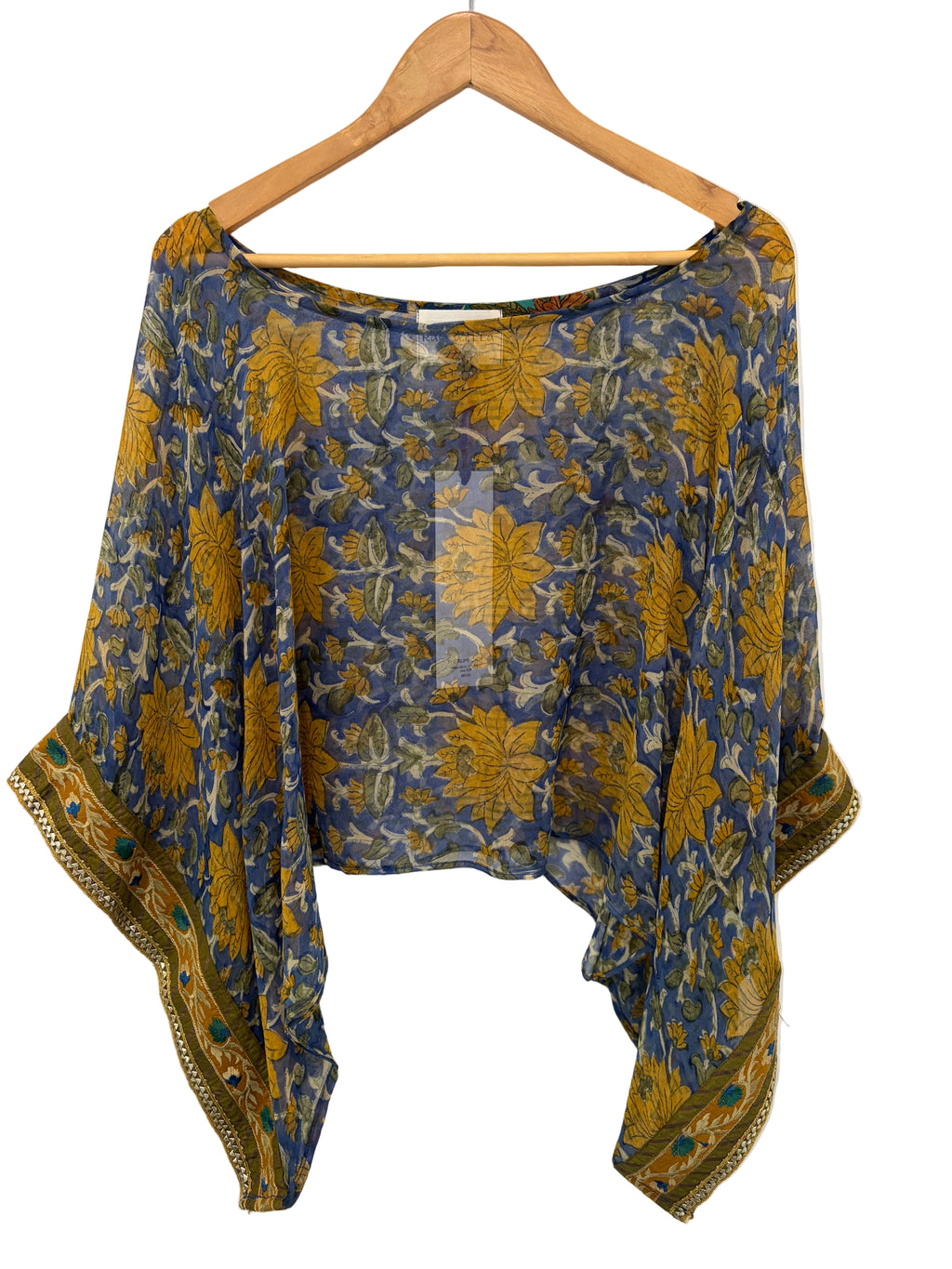 Rumi crop top : lotus sky