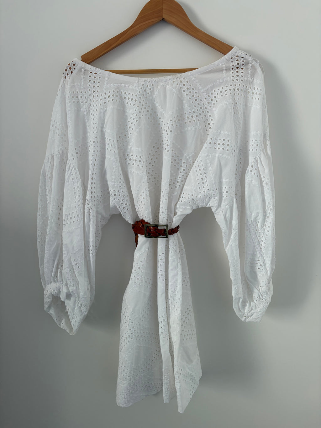 Gypsy shift dress : broderie anglaise