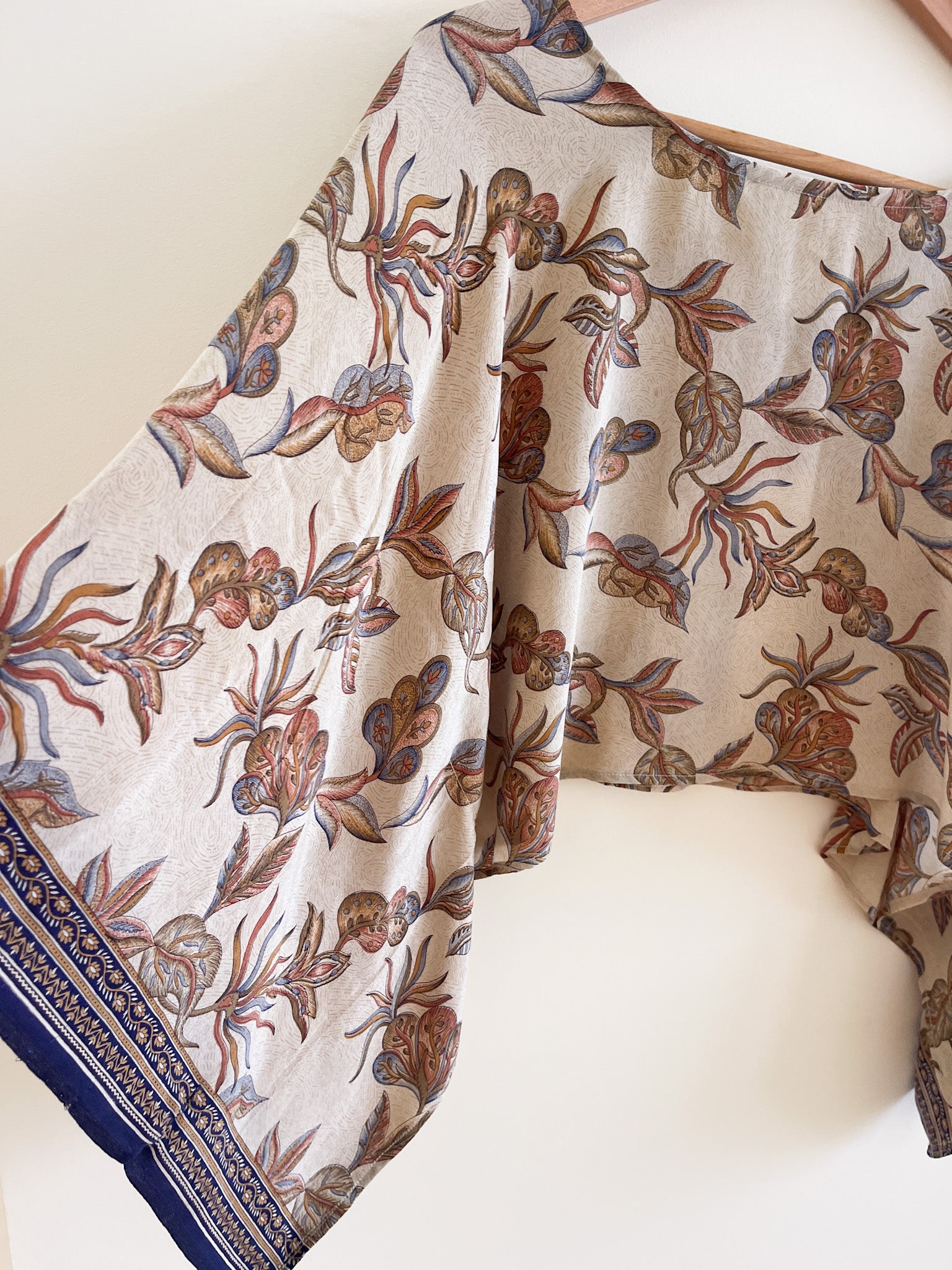 Rumi top : Gold Leaf
