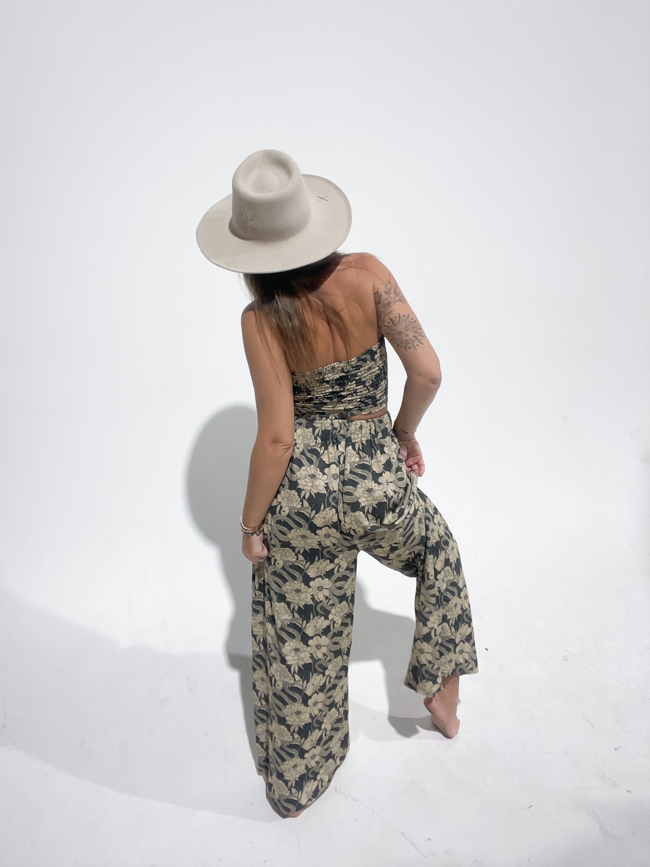 Oracle Pants : medusa print