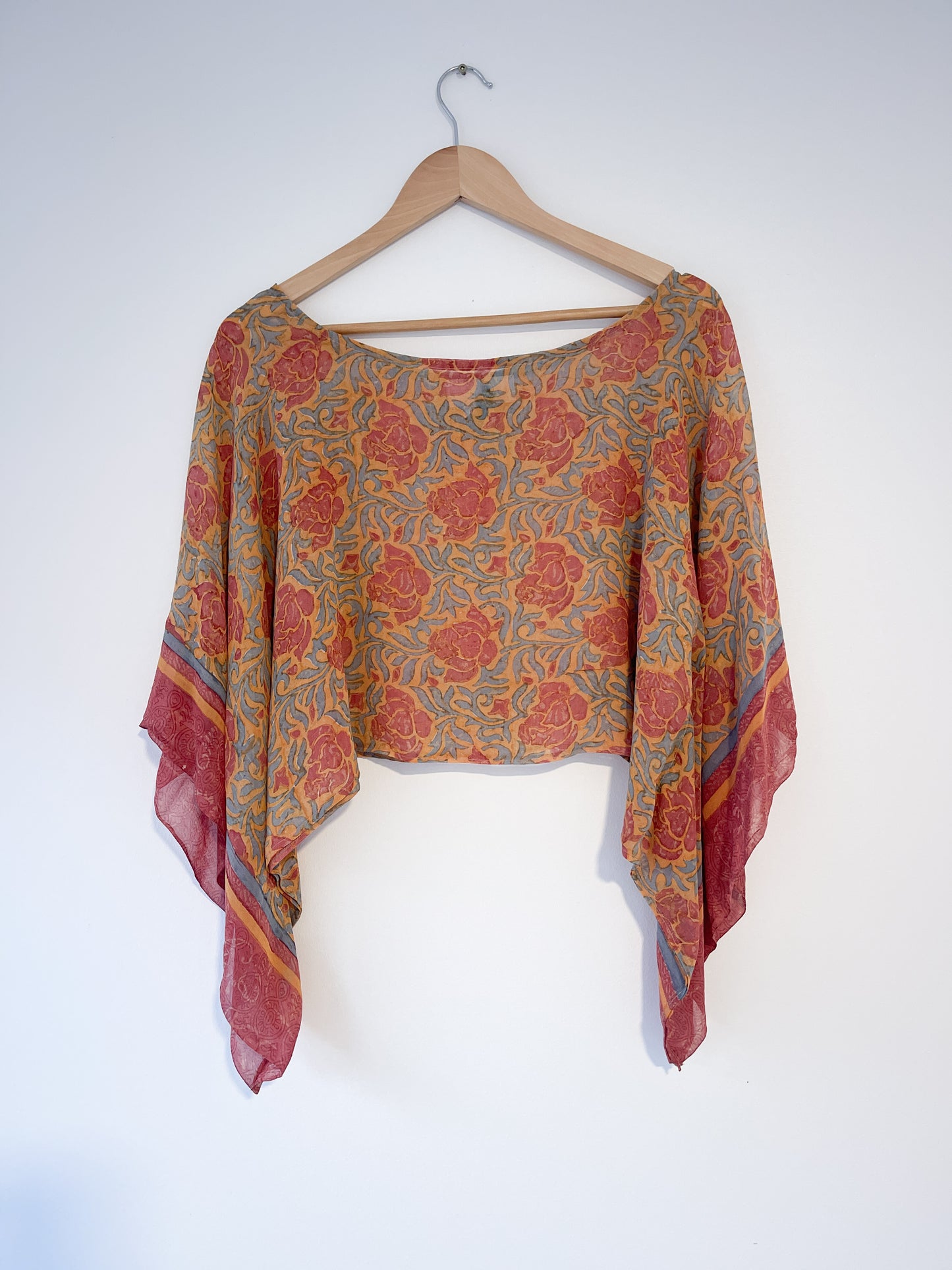 Rumi top : apricot