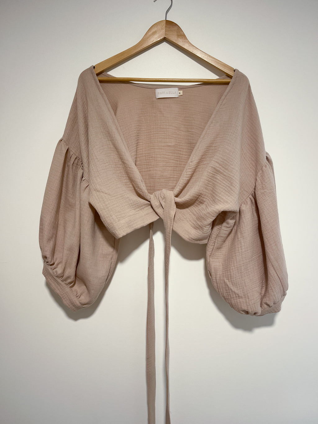 Persephone wrap top : chai
