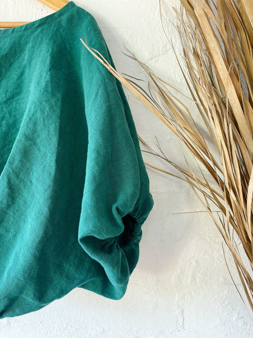 Aura Blouse : emerald linen - RAFF.A.ELLA