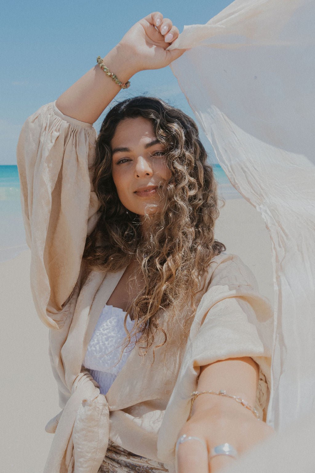 the Circe robe : champagne - RAFF.A.ELLA