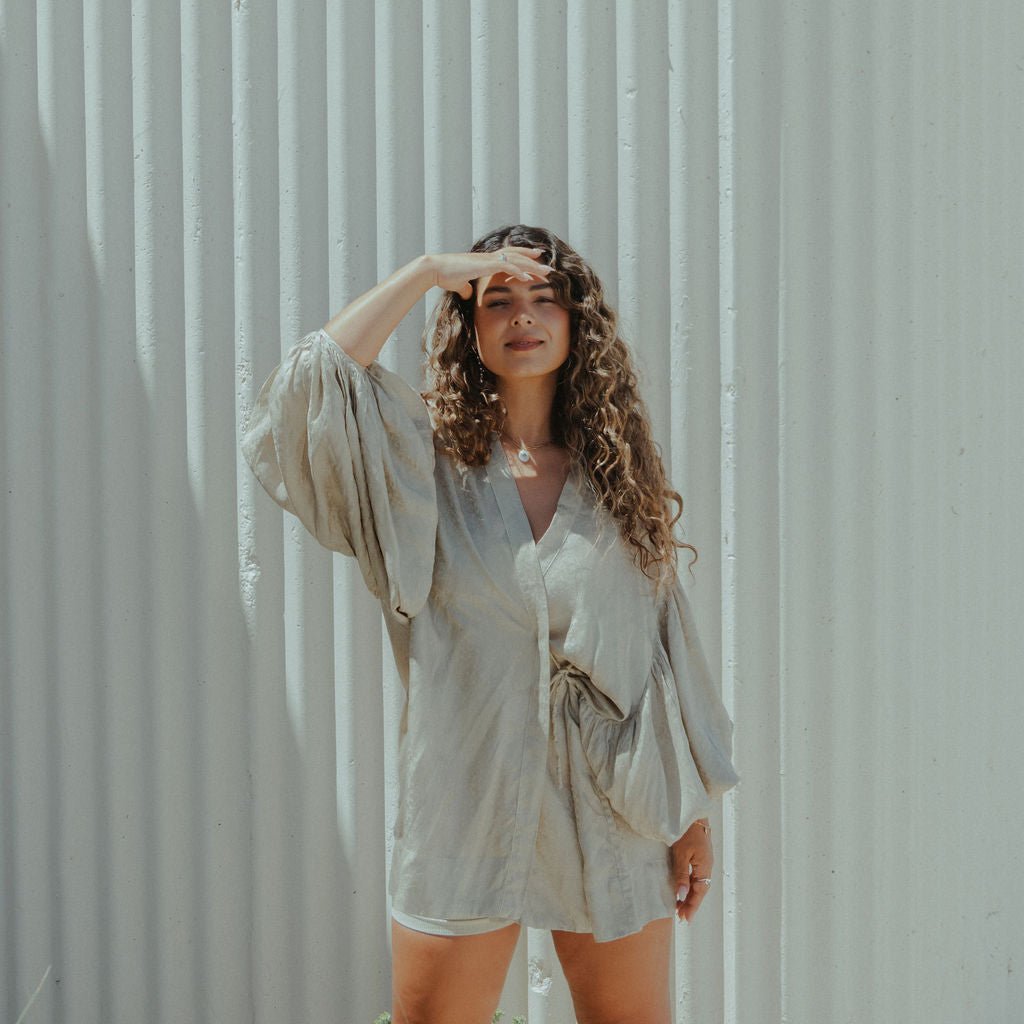 the Circe robe : sage - RAFF.A.ELLA